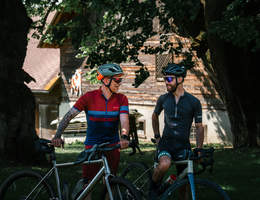 Gravelbiker (C) Oststeiermark Tourismus, Christoph Lukas Gravelbiker (C) Oststeiermark Tourismus, Christoph Lukas